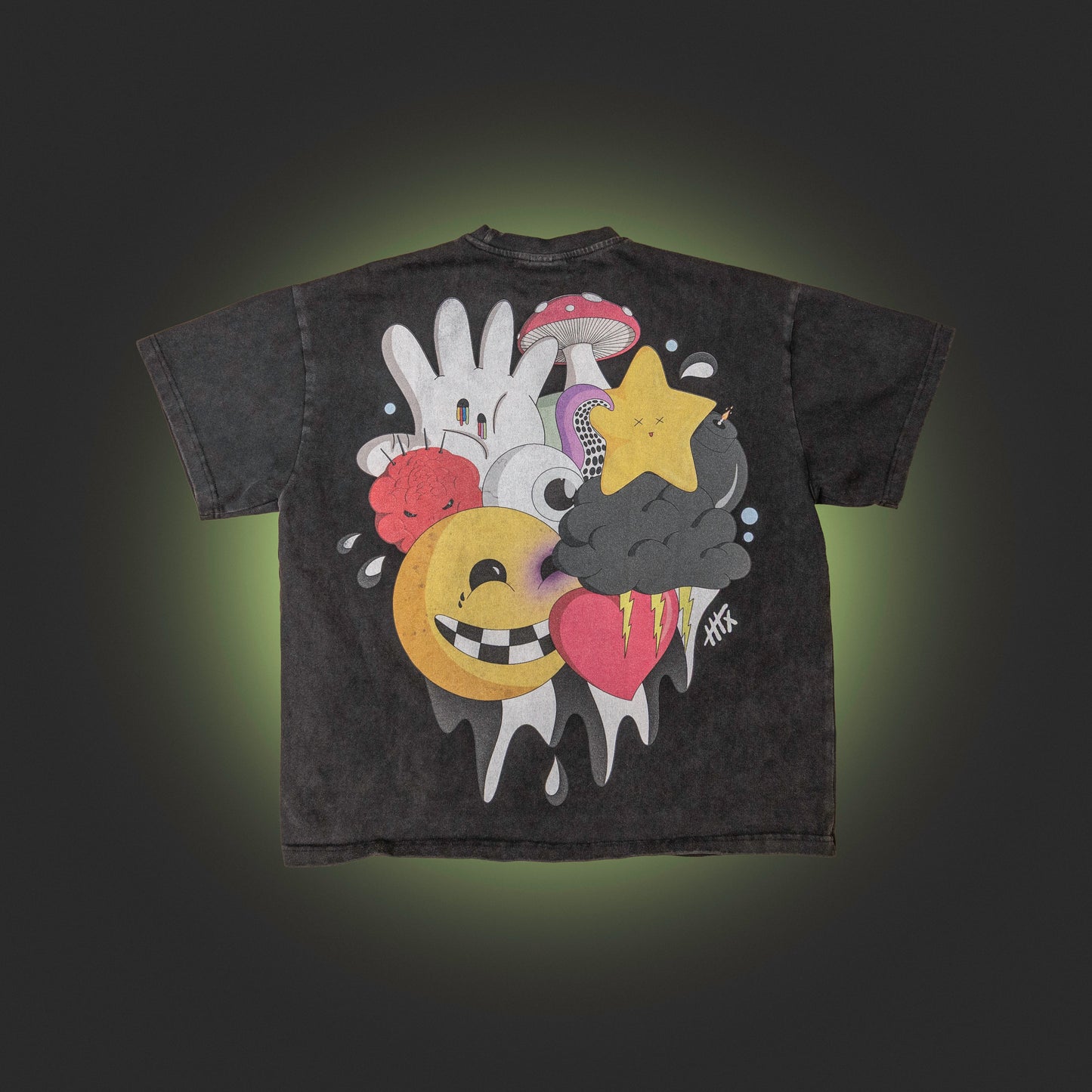 - Brain Drain Tee back graphic artwork by CHELLYZ
- Chellyz heavyweight vintage black graphic tee
- Chellyz Brain Drain Tee limited streetwear drop